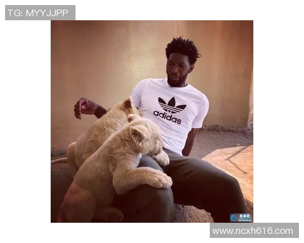 足球明星背部狮子纹身的象征意义与个人故事解析